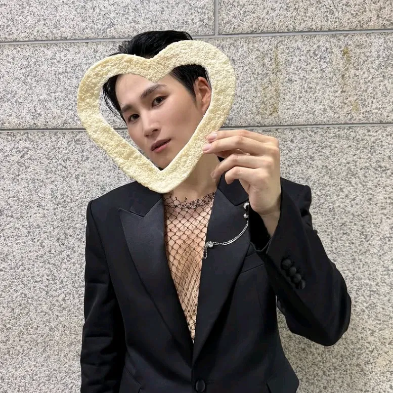 김희재 최근 활동샷