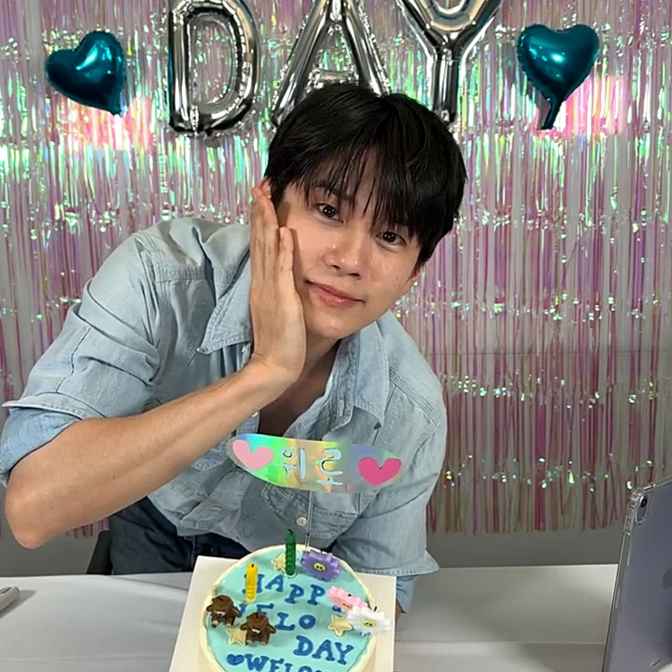 Foto terbaru dari Ong Seongwu