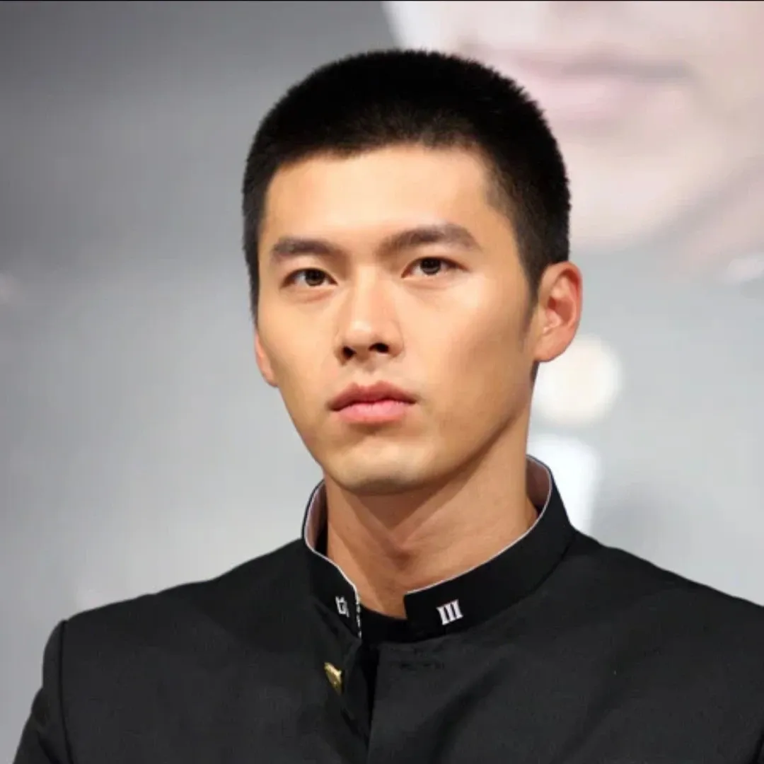 현빈의 최신 사진