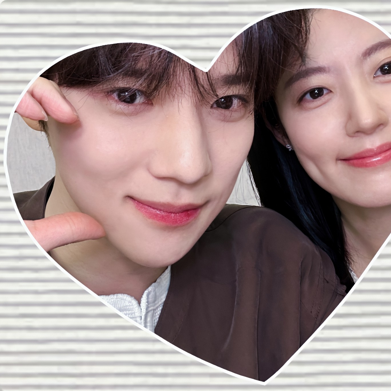 Behind-the-scenes cut of Nam Jihyeon