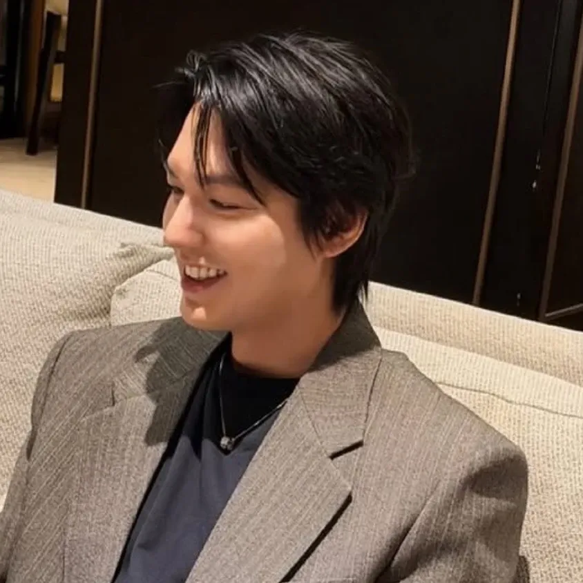 이민호 최근 활동샷