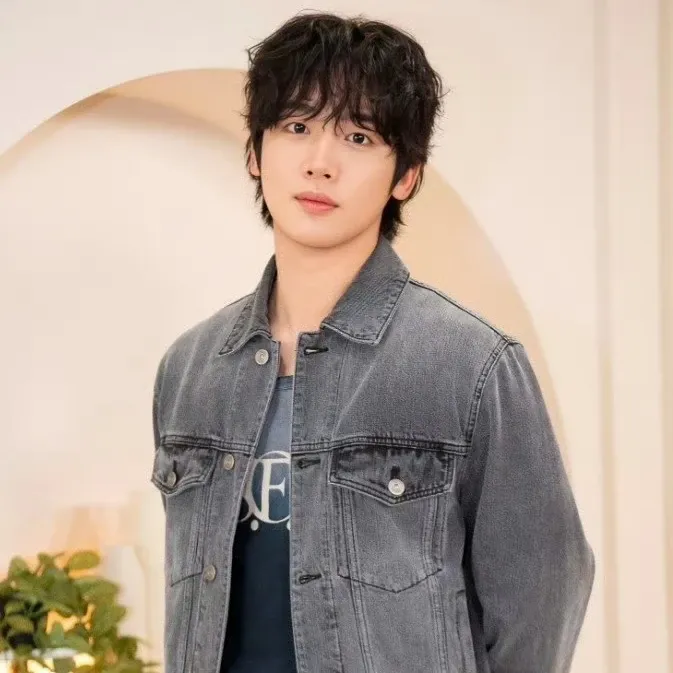 Latest photo of Kim Yohan