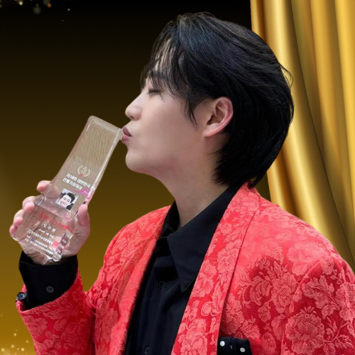 A moment captured by a fan of Min Soohyun