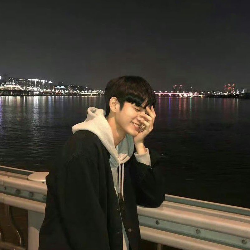 Recent activity shot of Ong Seongwu