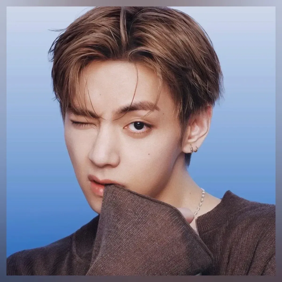A moment captured by a fan of Kim Taehyung (V)