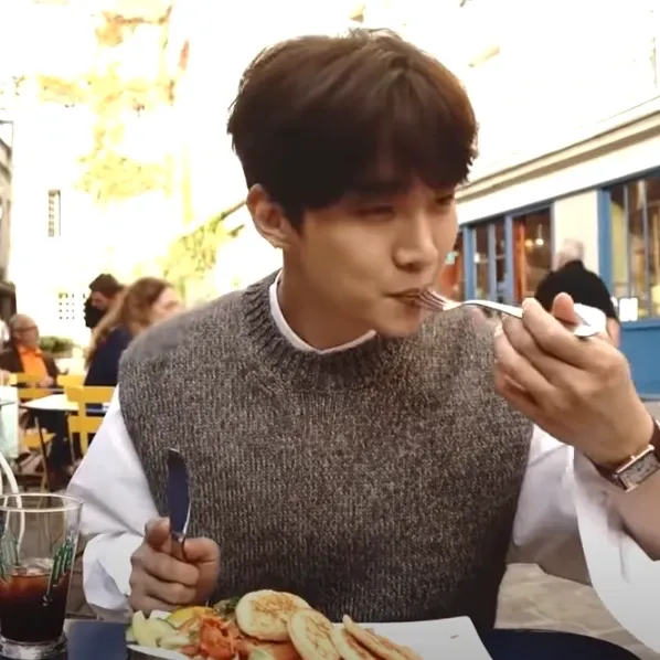 李俊昊的近期活动照