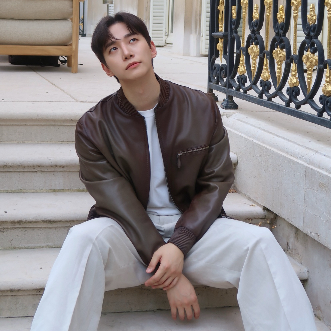 Cuplikan di balik layar dari Lee Junho