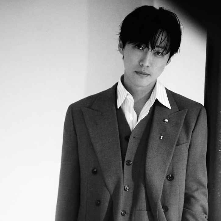 Behind-the-scenes cut of Namkoong Min