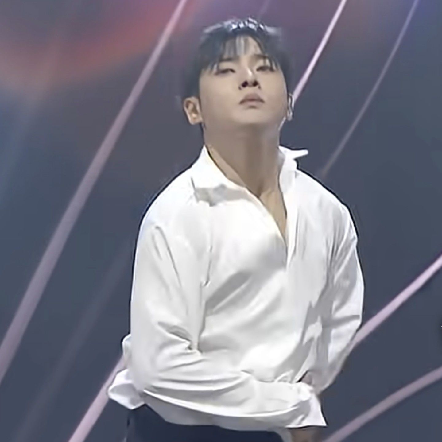 A moment captured by a fan of Seong Ri