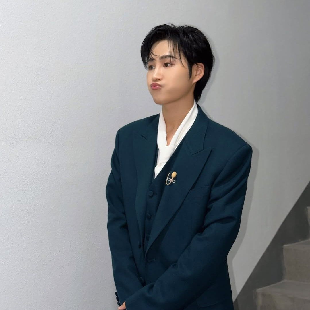 粉丝拍下的金熙栽瞬间