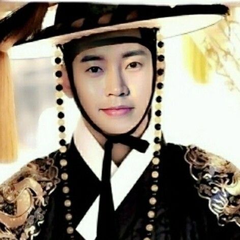 Latest photo of Lim Youngwoong