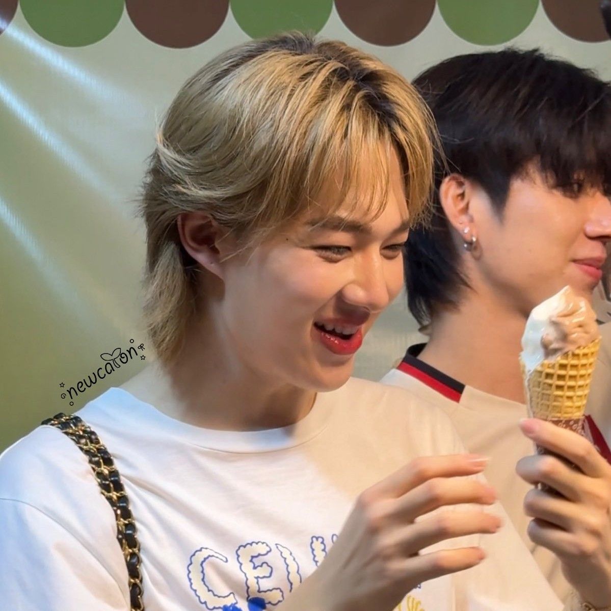 A moment captured by a fan of NuNew