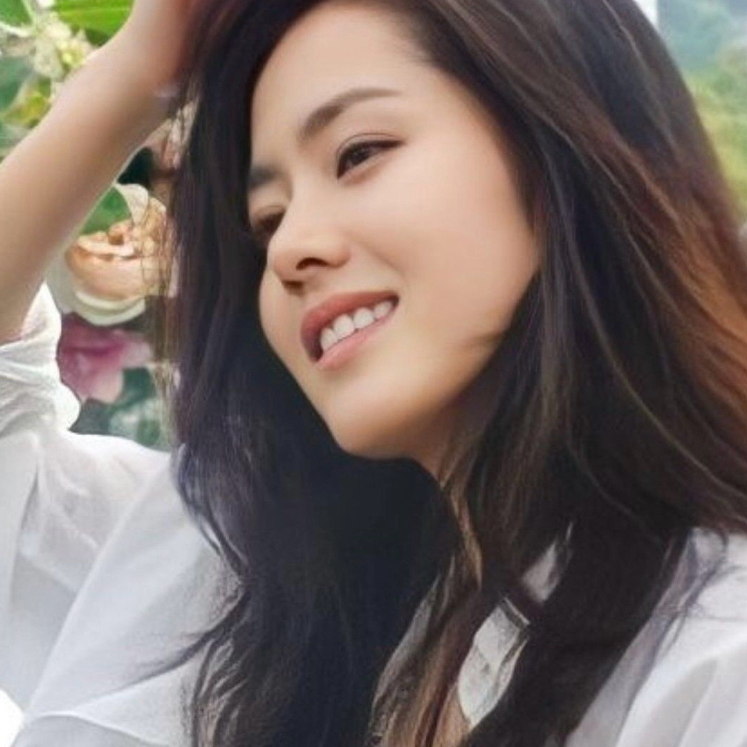 Recent activity shot of Son Yejin