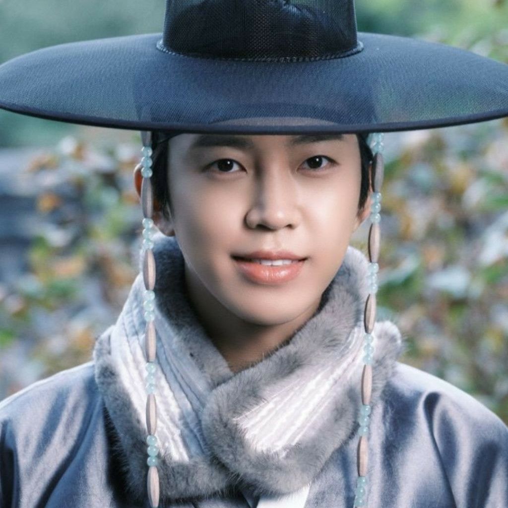 Foto terbaru dari Lim Youngwoong