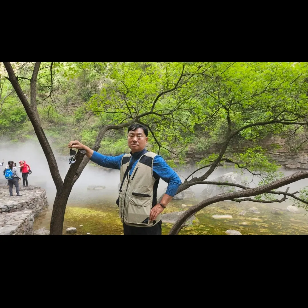 Foto terbaru dari Lee Chanwon
