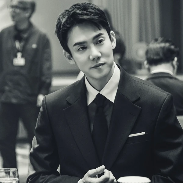 Top moment of Yoo Yeonseok selected by the fandom