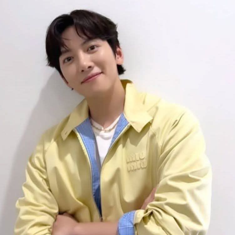 チ・チャンウクの最近の活動ショット