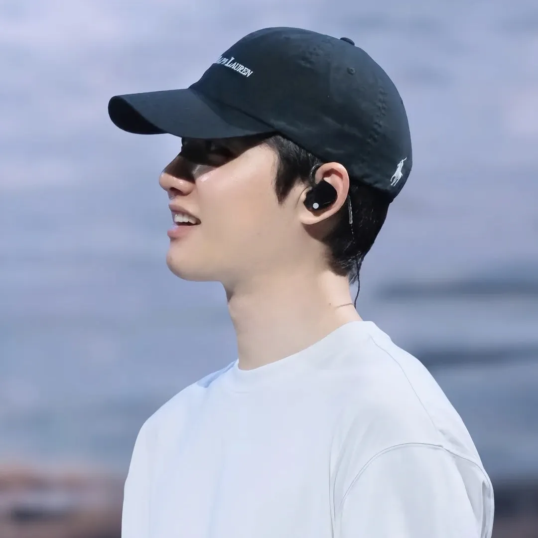 Latest photo of Doh Kyungsoo (D.O.)