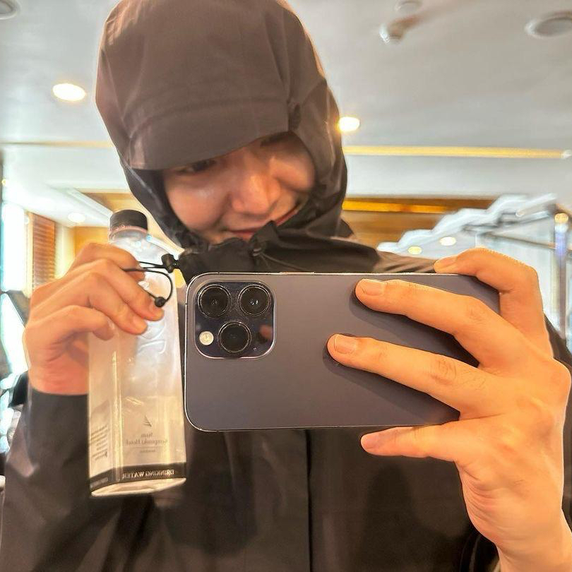 Behind-the-scenes cut of Lee Minho