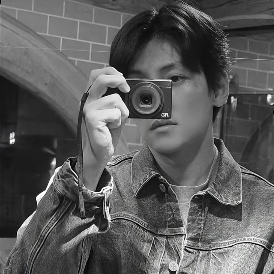 粉丝拍下的池昌旭瞬间