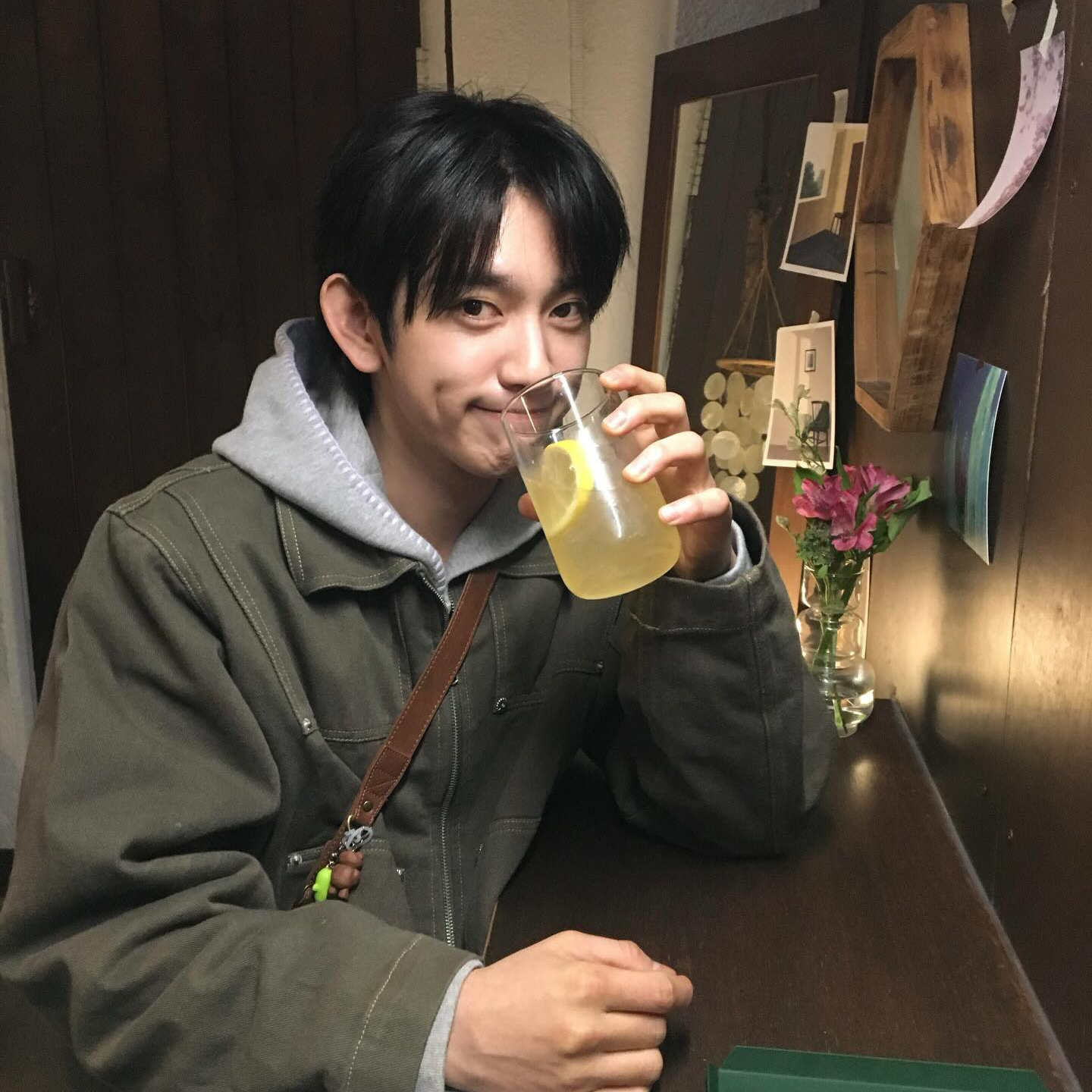 Foto terbaru dari Park Jinyoung