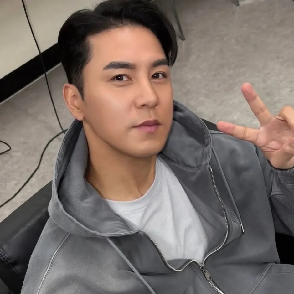 Recent activity shot of Jang Minho