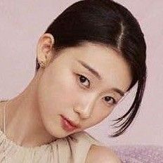 Latest photo of Han Yeji