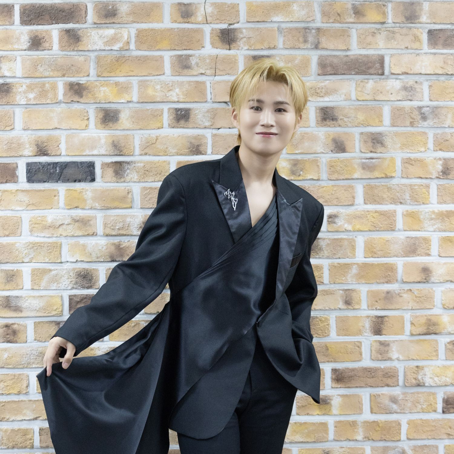 金熙栽的最新照片