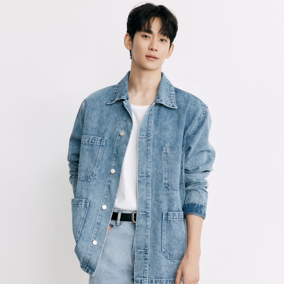Recent activity shot of Kim Soohyun