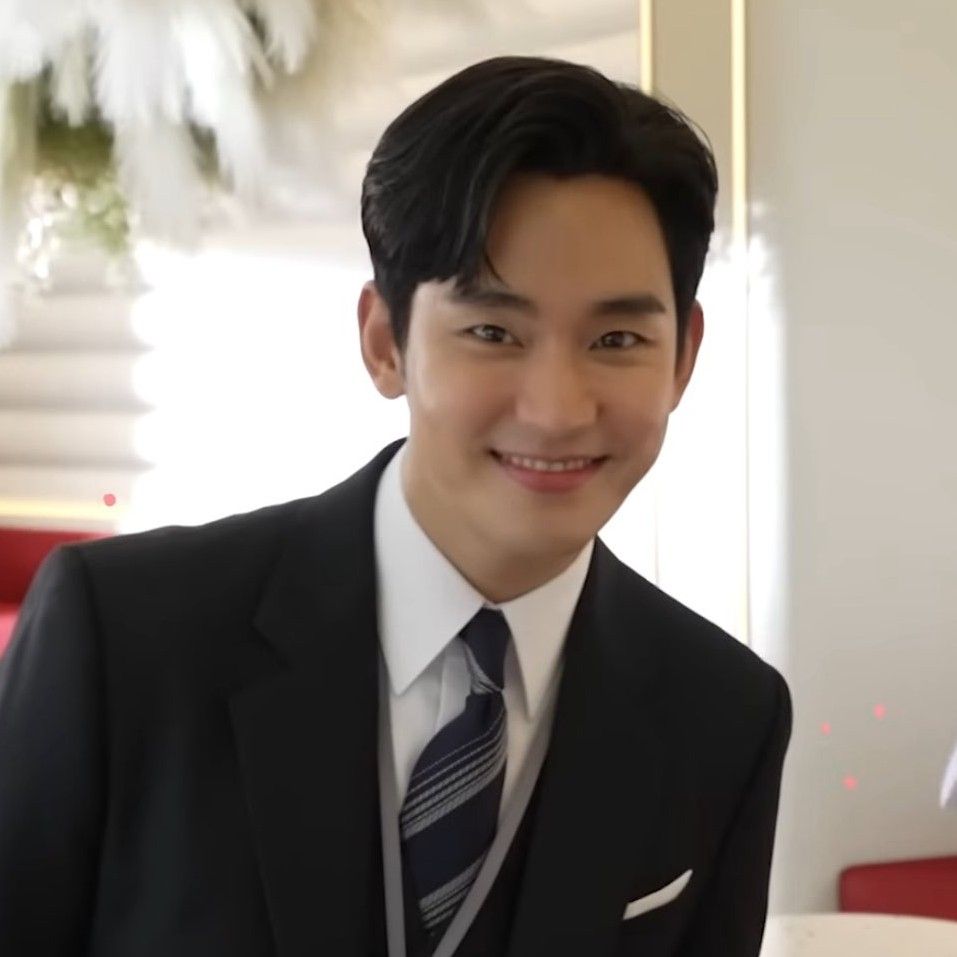 Latest photo of Kim Soohyun