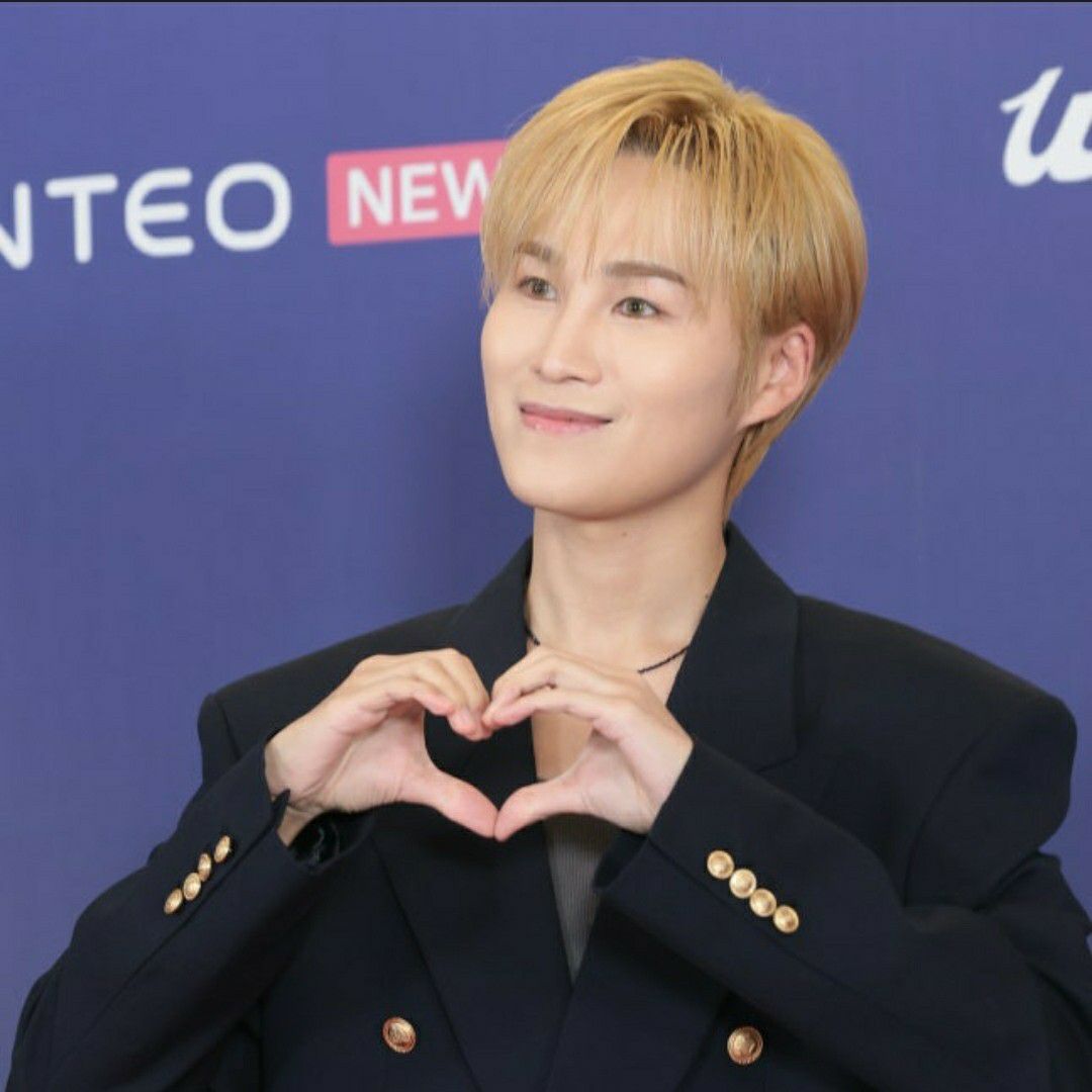 粉丝拍下的金熙栽瞬间