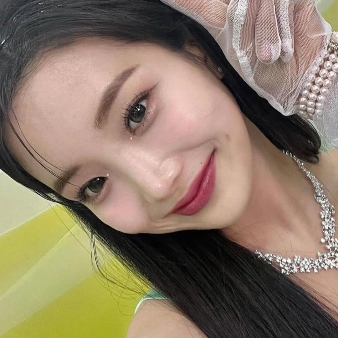 Recent activity shot of Kim Soyeon (2004)