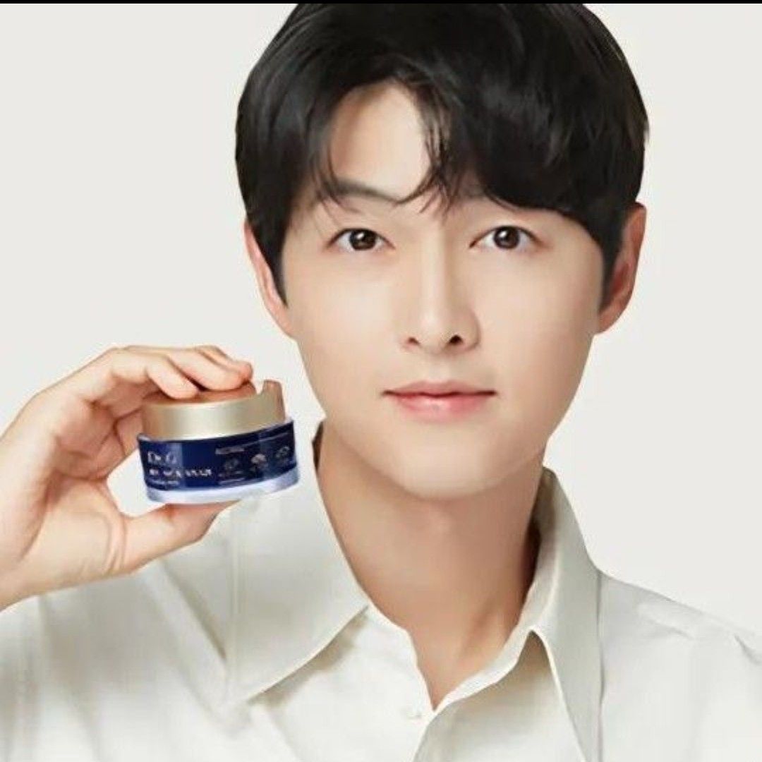 宋仲基的最新照片