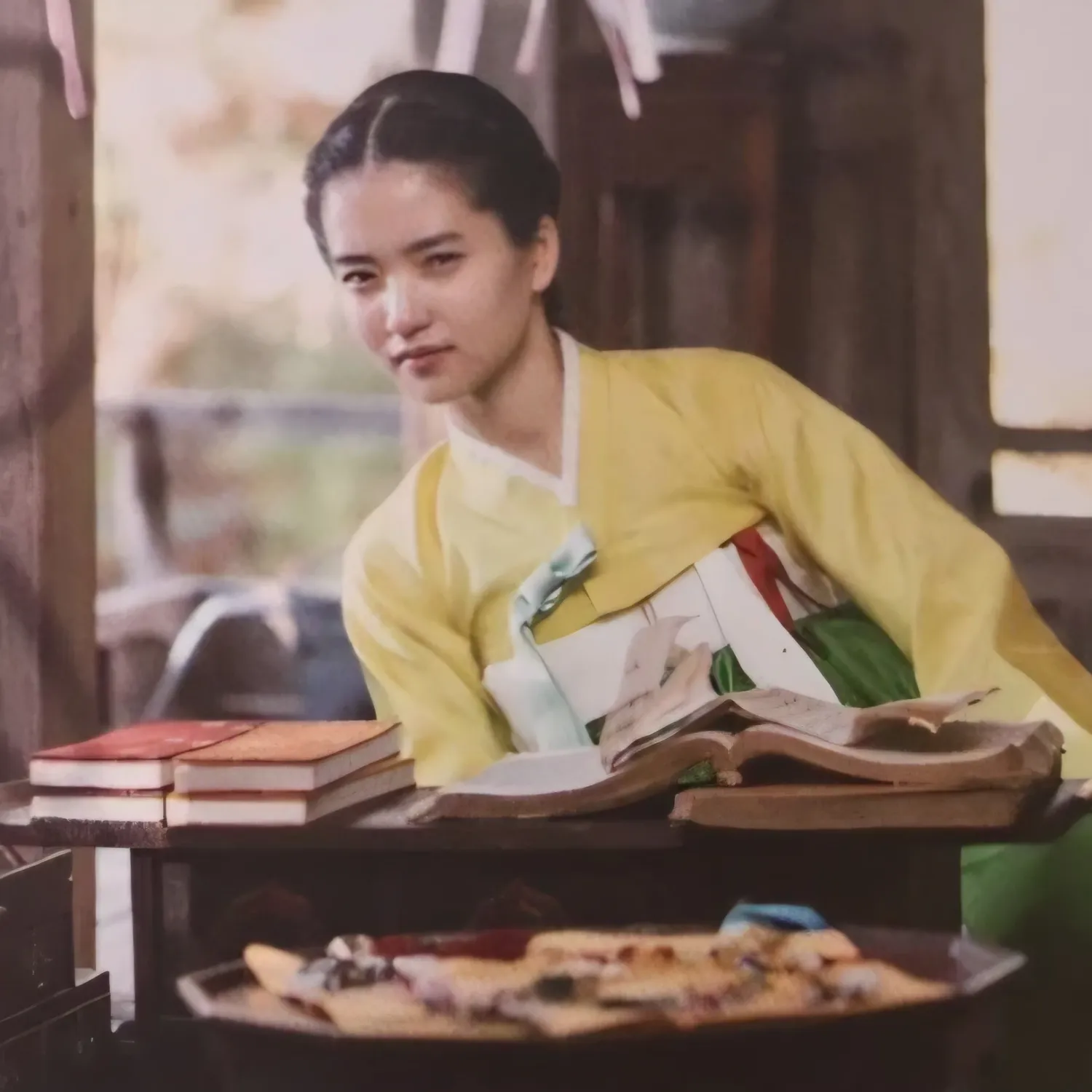 Behind-the-scenes cut of Kim Taeri