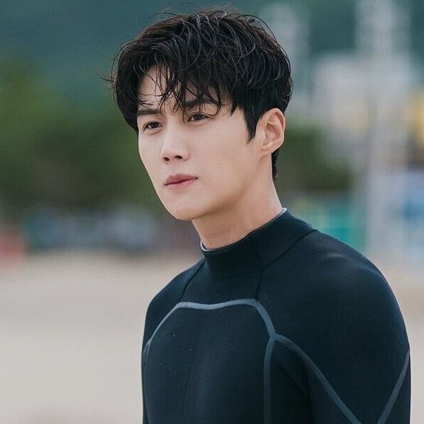 Latest photo of Kim Seonho