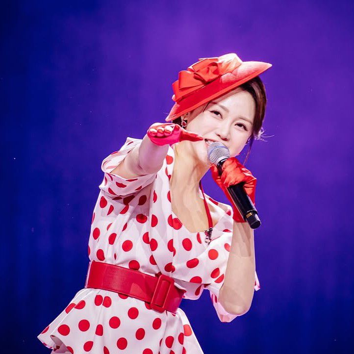 홍지윤의 비하인드 컷