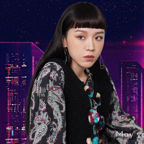 Behind-the-scenes cut of Shin Haesun