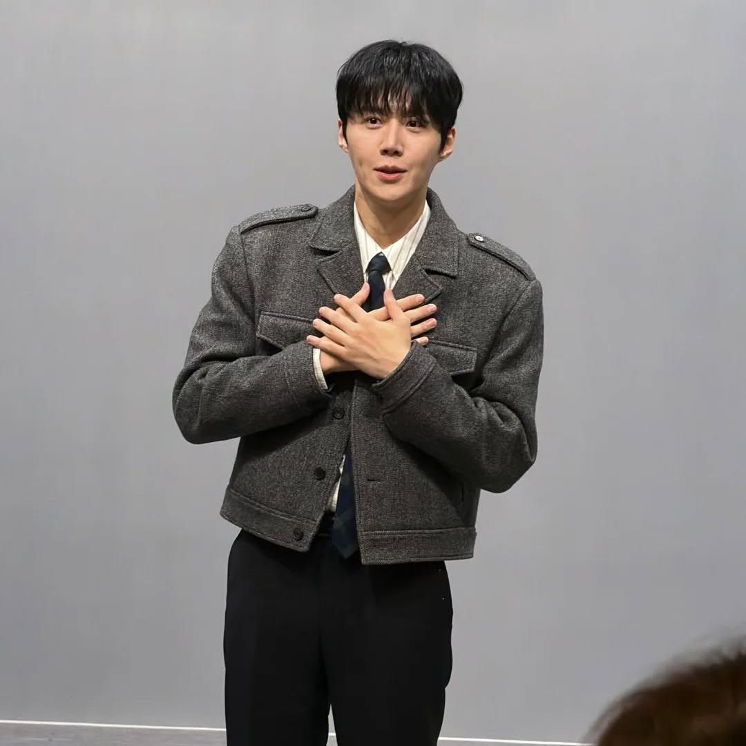 Foto terbaru dari Kim Seonho