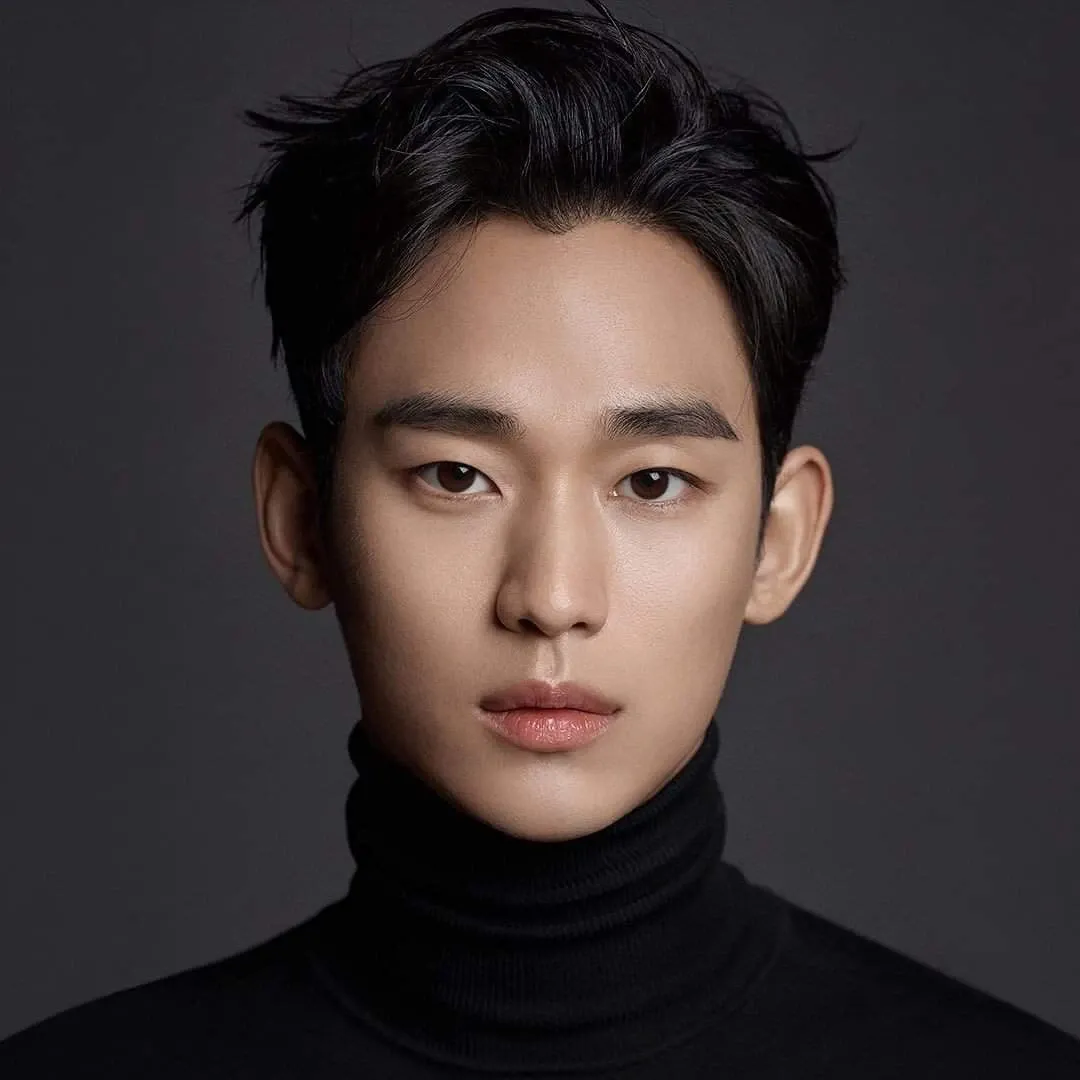 A moment captured by a fan of Kim Soohyun