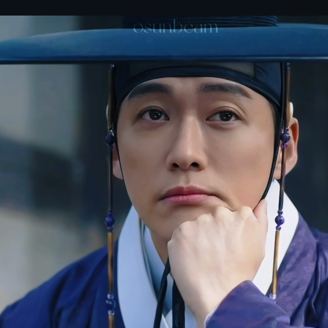 A moment captured by a fan of Namkoong Min