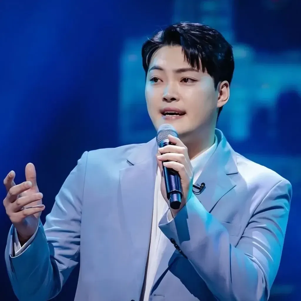 Behind-the-scenes cut of Kim Kyungmin