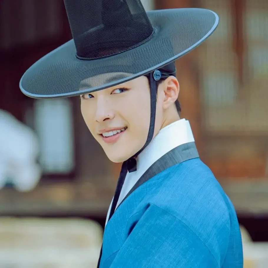 Latest photo of Woo Dohwan