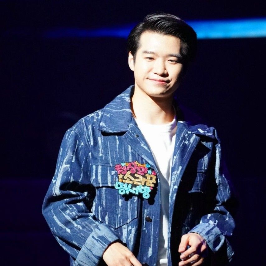 Momen yang diabadikan oleh penggemar Jo Myungsup