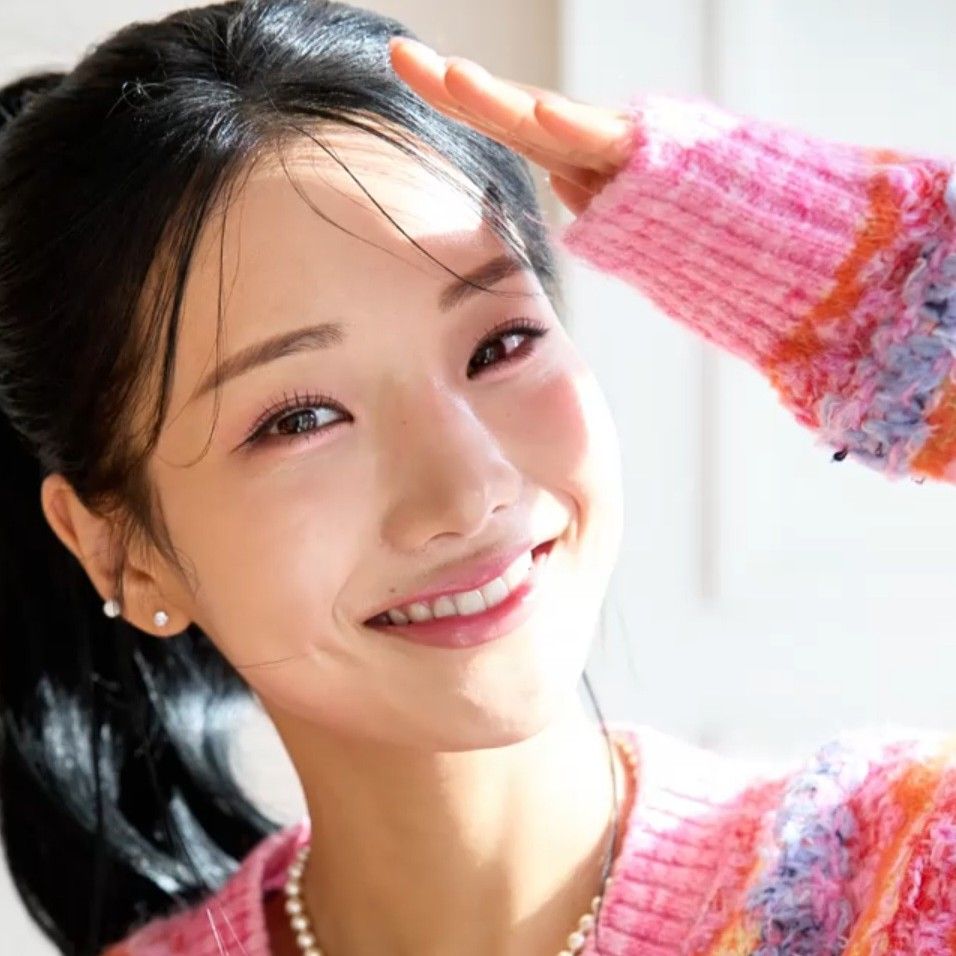 Recent activity shot of Kim Soyeon (2004)