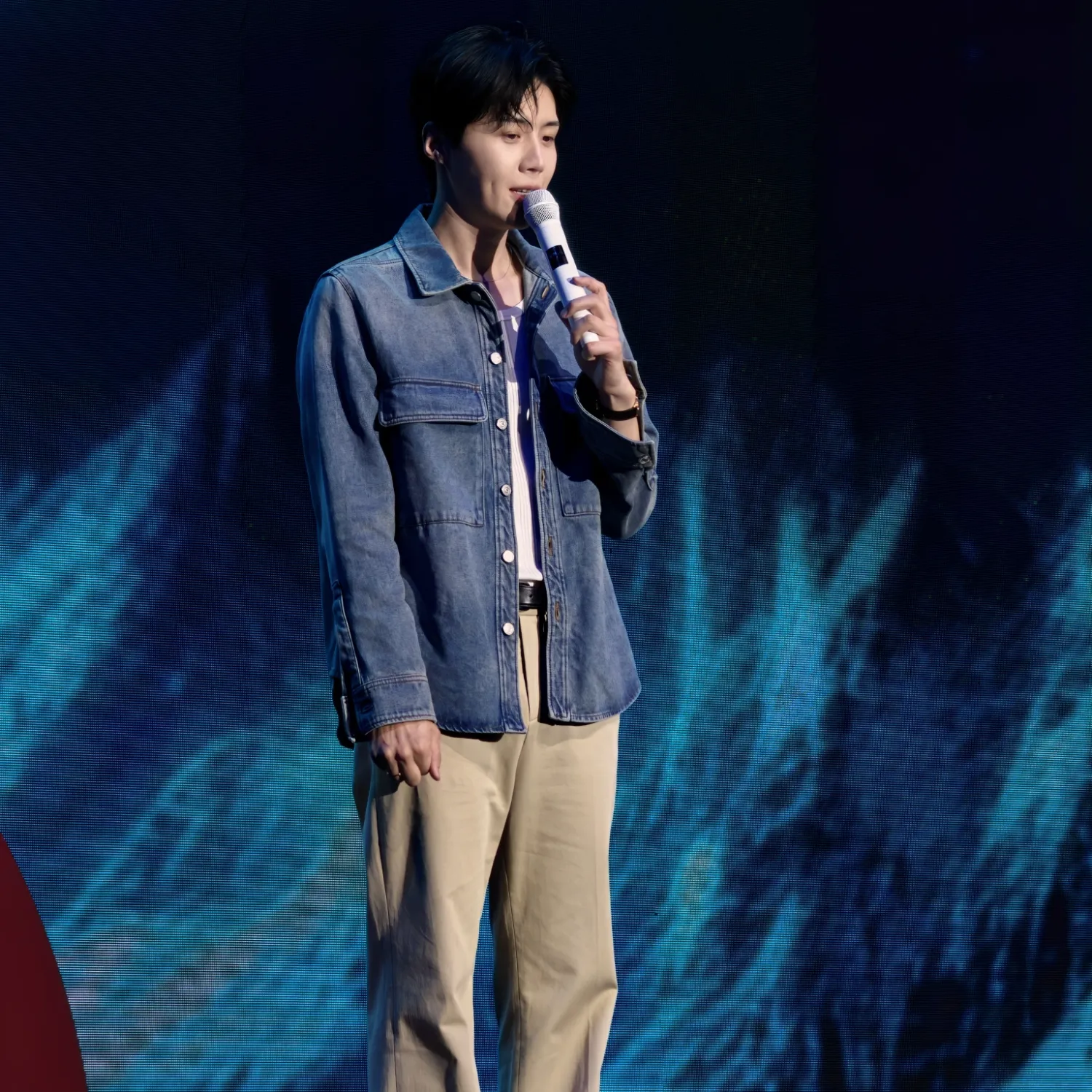 김선호 최근 활동샷