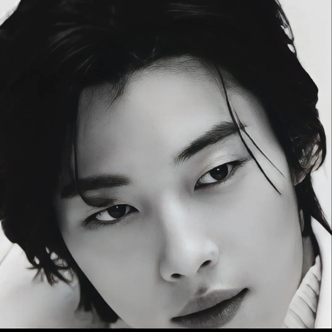 Recent activity shot of Woo Dohwan