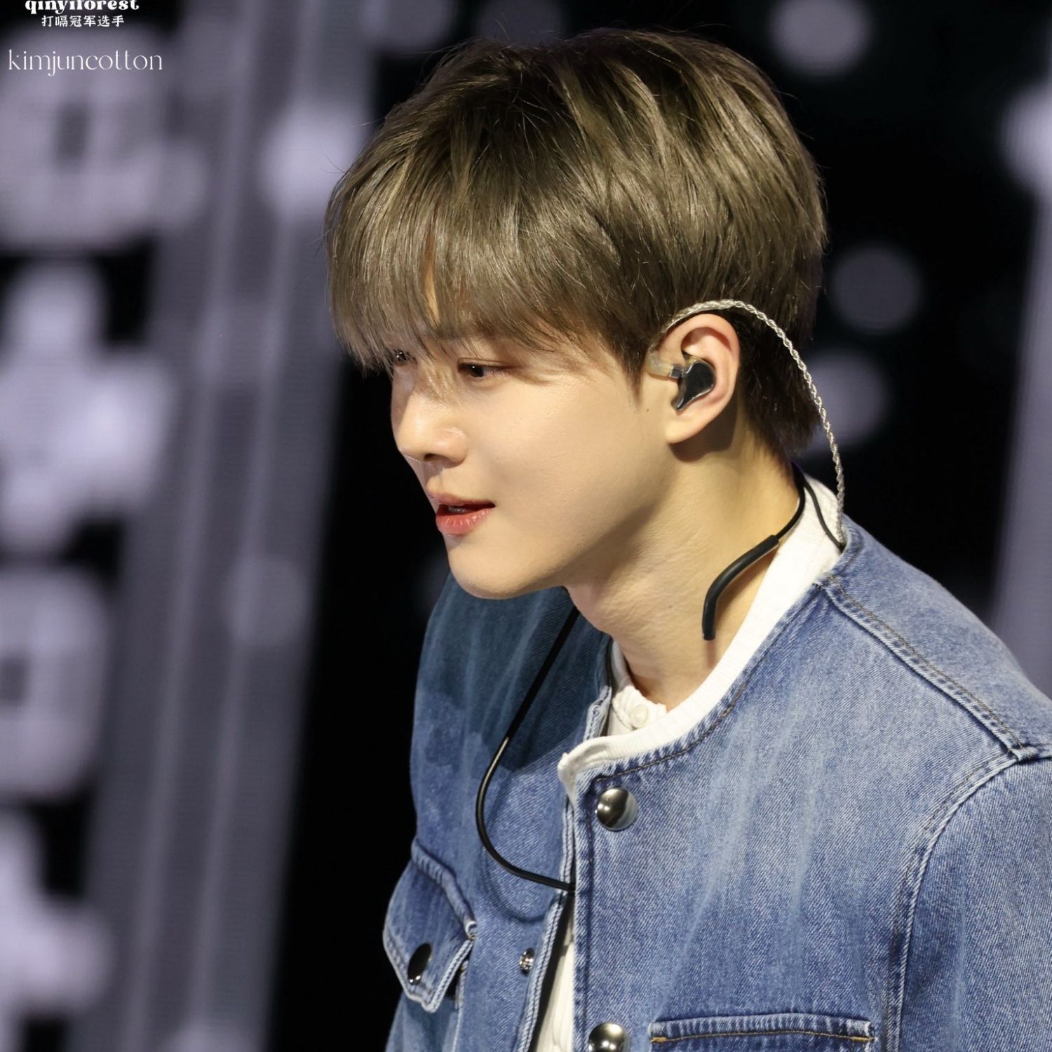 수호 팬이 찍은 순간