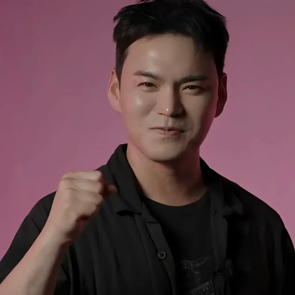 Today’s standout profile photo of Cheonrokdam on Choeaedol Celeb