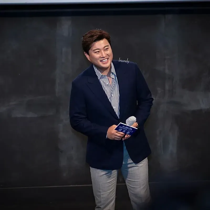 Latest photo of Kim Hojoong