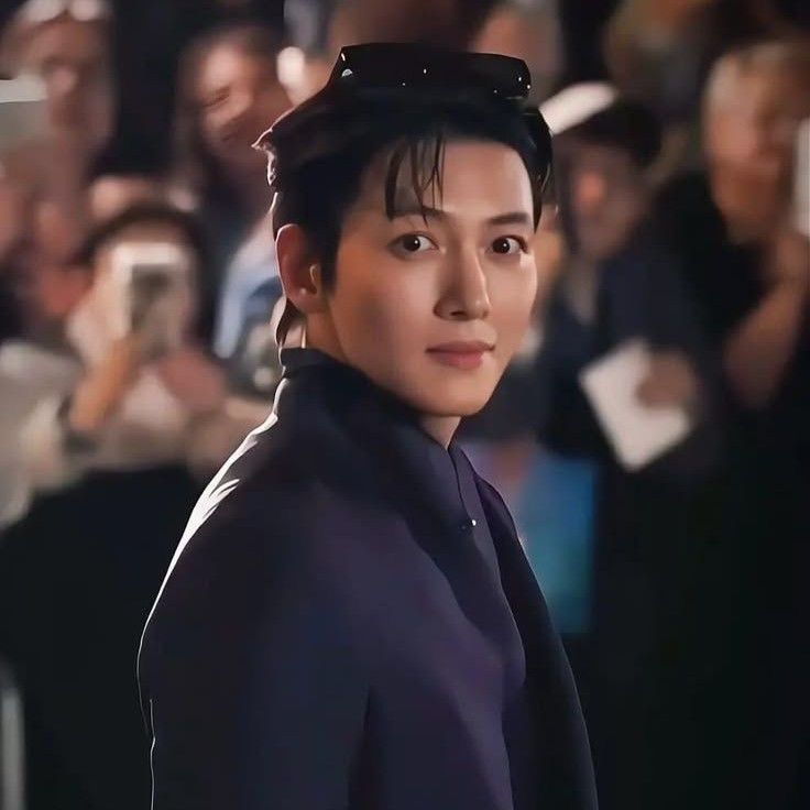 池昌旭的最新照片